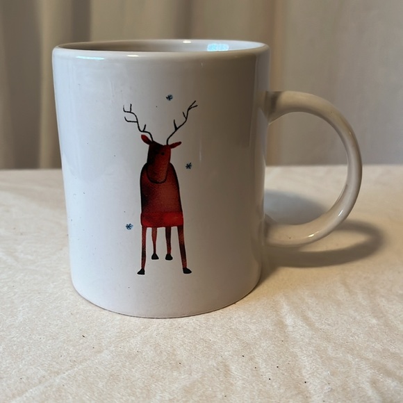 Three sweet winter holiday Christmas mugs with Reindeer and Snowman - Picture 5 of 8